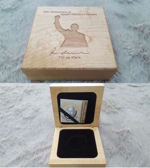Mandela Coin set boxes (Bid per lot) Auction starts @ R1 bid now!!