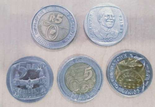 Mix R5 Coins (bid per lot) bid starts at R1!!!