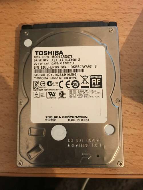750GB Toshiba external hardrive could be used in laptop also