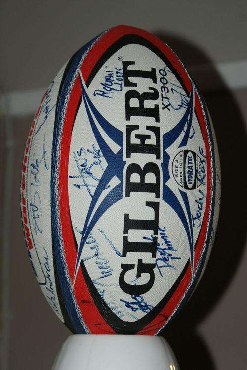 Gilbert signed Lions ball by entire 2009 squad & Kobus Wiese
