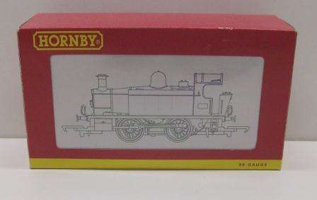 Hornby R2665 "00" Scale - BR 0-4-0T  Industrial Tank Locomotive - No 328