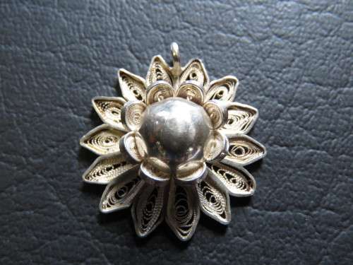 A Beautiful Sterling Silver Filigree Pendant