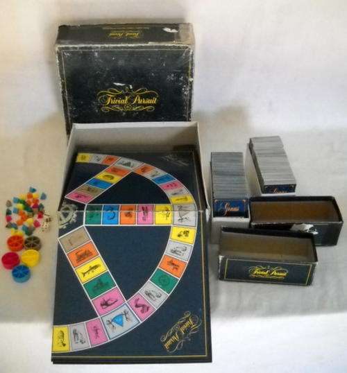 TRIVIAL PURSUIT GAME