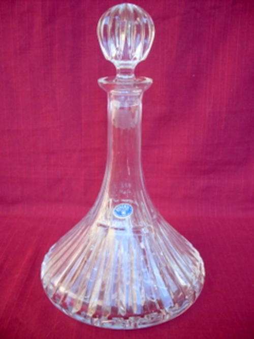 BOHEMIA HAND CUT LEAD CRYSTAL DECANTER OVER 24% P.B.O CZECH  REPUBLIC