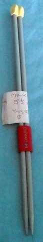 KNITTING NEEDLES MILWARD  SIZE 5