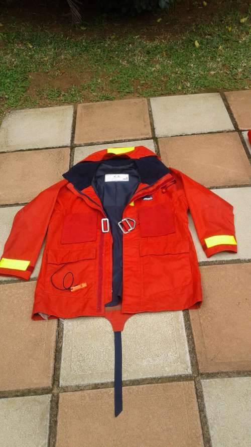 MUSTO OCEAN JACKET AND TROUSER, SAILING EQUIPMENT, SIZE M