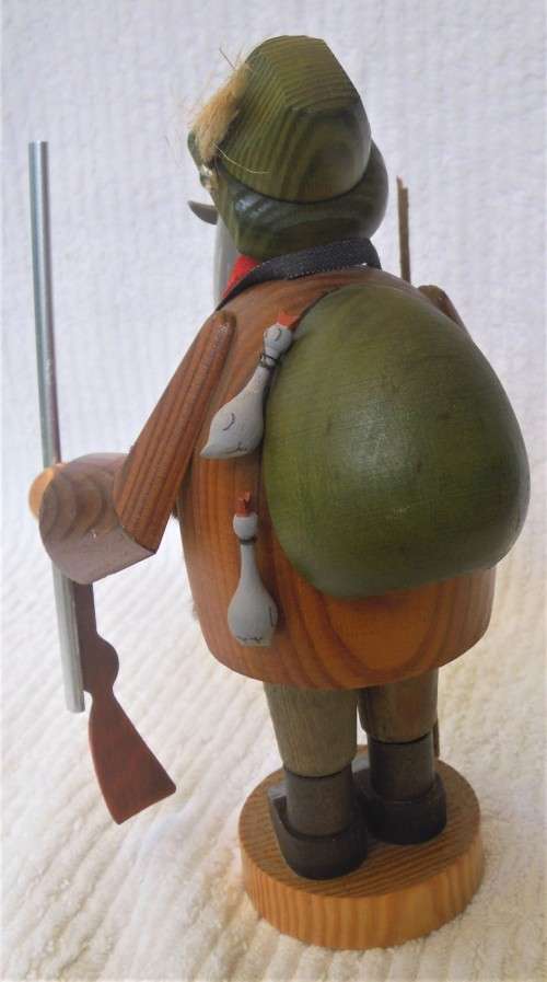 German smoking man, original Erzgebirge (East Germany)