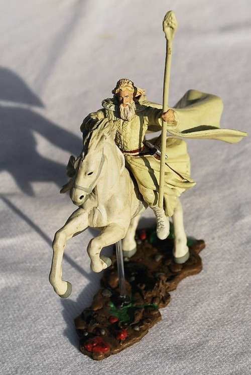 LOR collection of 10 figurines