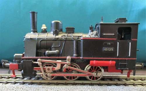 Fleischmann HO T 3 steam machine, BR 89 1315, rare collectors item in top condition and 2 wagons