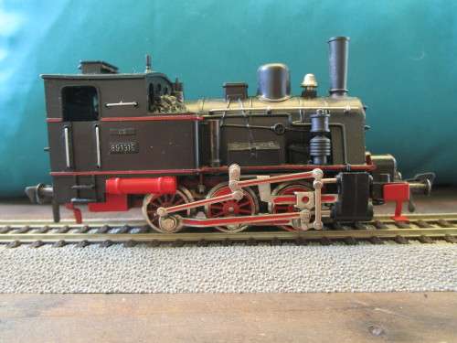 Fleischmann HO T 3 steam machine, BR 89 1315, rare collectors item in top condition and 2 wagons