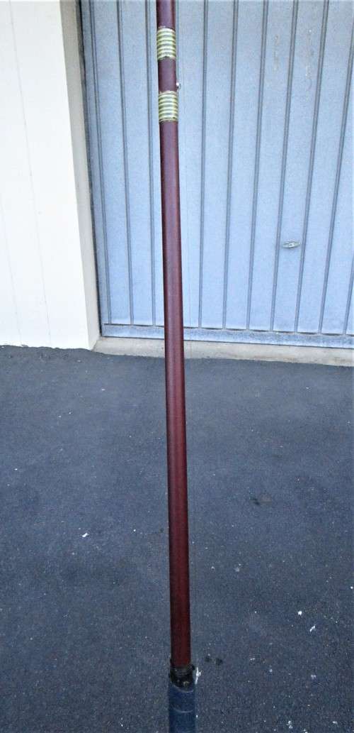 Penn Jigmaster 500 fishing rod, cherry wood, in good condition