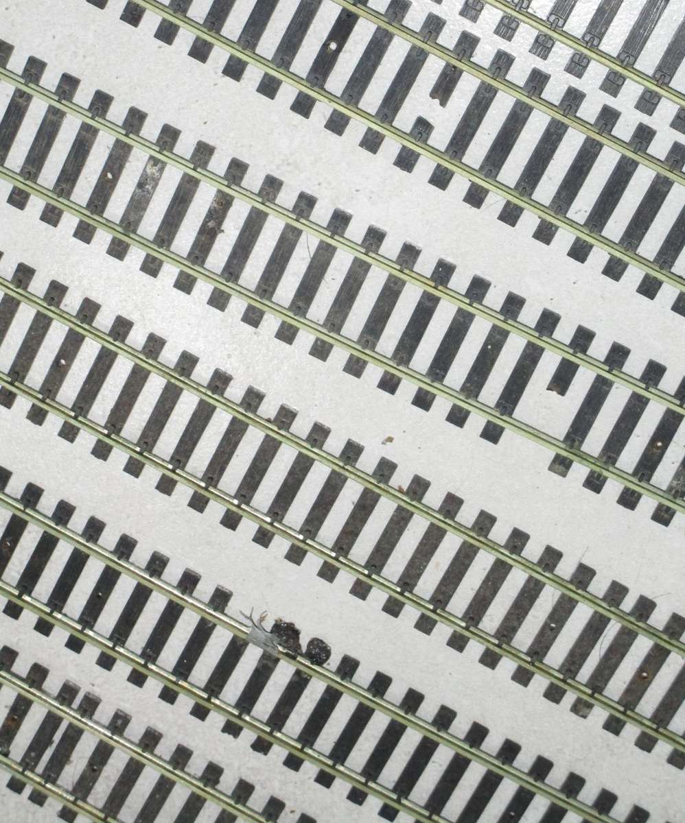 Atlas and Hornby HO flex tracks, 13,2 meter