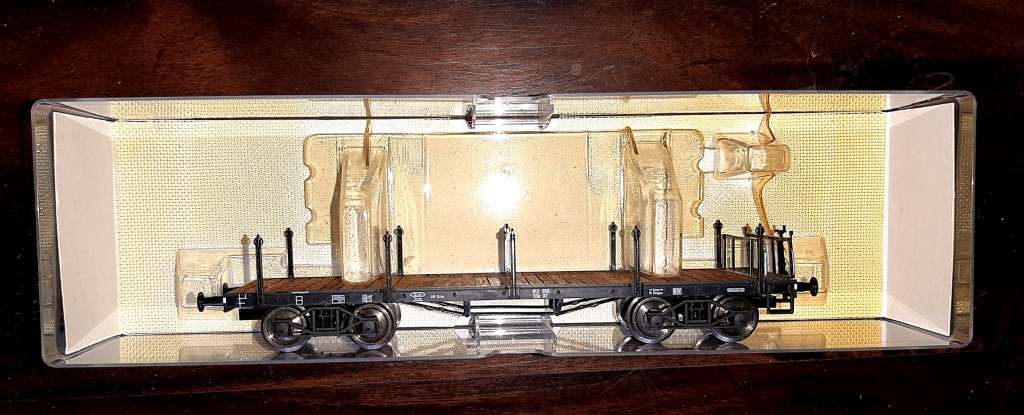 Fleischmann hO 5286 K with real wood floor, in original package, new, with wood load