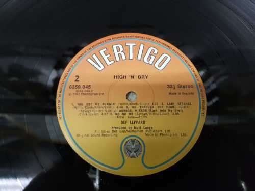 Def Leppard - High 'n' Dry - LP VG++ Sleeve VG+ - UK 1981 - 6359 045