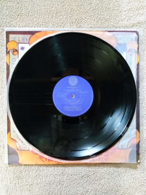 Dio - Sacred Heart - SA - 1985 Sleeve VG+  LP EX