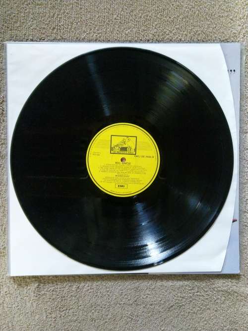 Morrissey - Kill Uncle - SA - 1991 - Sleeve EX  LP EX