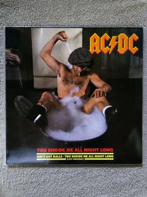 ACDC - You Shook me all night long - Germany - 1986 - Sleeve EX  LP EX