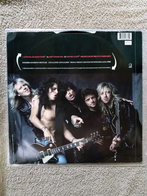 AeroSmith - Love in an Elevator - UK - 1989 - Sleeve VG+  LP VG+