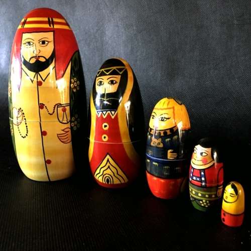 RARE Collectable 5 Level Russian Nesting Doll (Arabian Family)