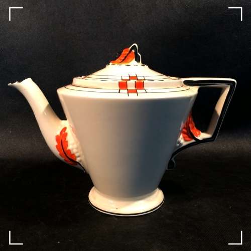 RARE 1930's Art Deco Burleigh Ware Tea Pot (Good Condition)