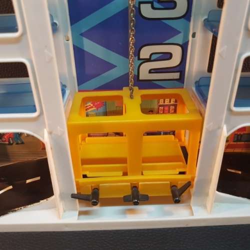 Vintage Hard Plastic Parking Station (Working)!!!