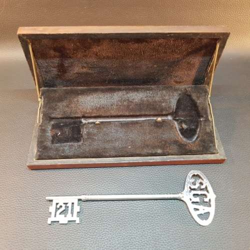 Vintage SGA 21 Key in Original Wood Box