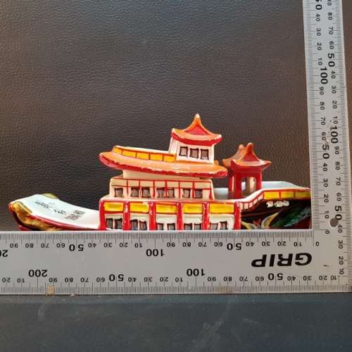 Hand Painted Oriental Porcelain Saki Boats