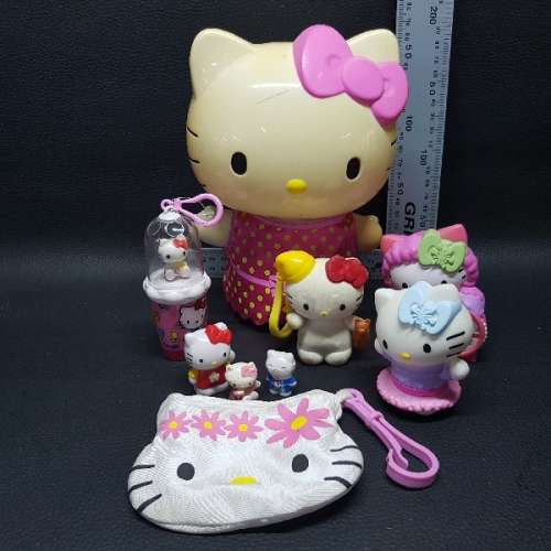 Large Vintage Hard Plastic Hello Kitty Collection!!!