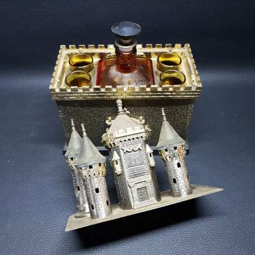 RARE!!! Brass Castle Themed Music Liqueur Decanter and Glass Box!!! (Working)