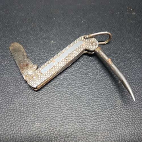 Rare WWII British Royal Navy Sailors Rigging Knife