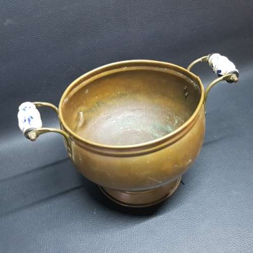 Copper Cauldron with Porcelain Handles