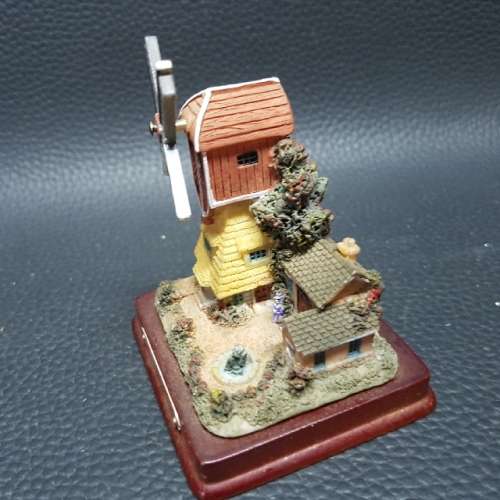 Detailed Dutch Miniature Mill Figure!!!