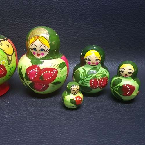 Detailed Hand Painted 5 Level Russian Nesting Doll!!!