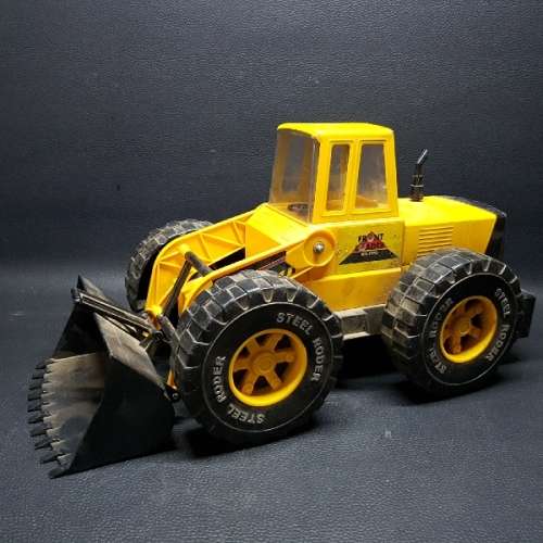Large Metal and Hard Plastic Vintage Bull Dozer!!!