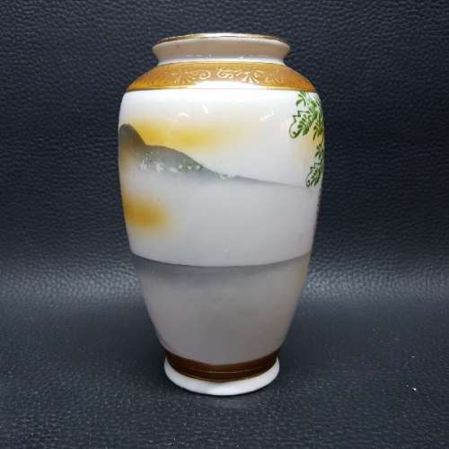 Hand Painted Oriental Vase