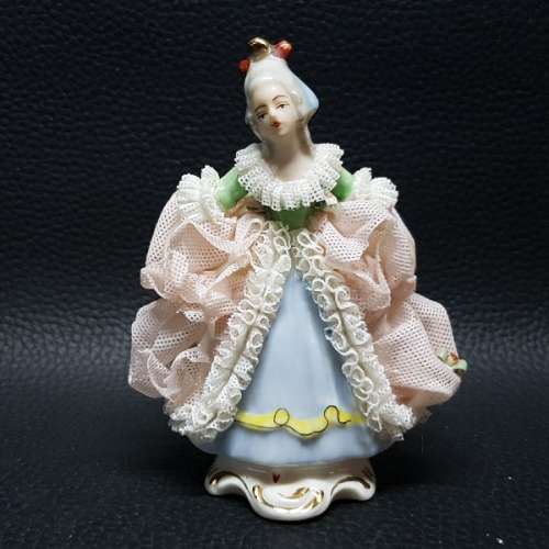 Antique Dresden German Lace Porcelain Figurine