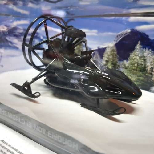 James Bond The World is Not Enough Parahawk