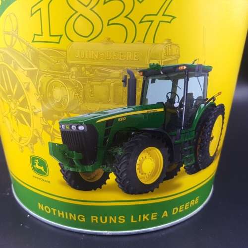 Original Lithographed Tin John Deere Ice Bucket!!!