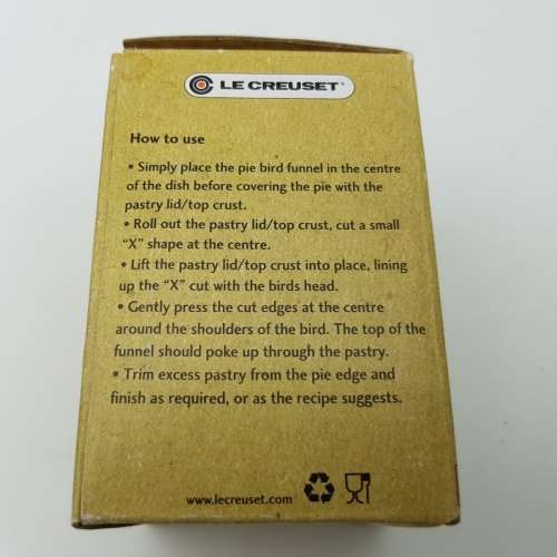Original Boxed Le Creuset Pie Bird Funnel!!!