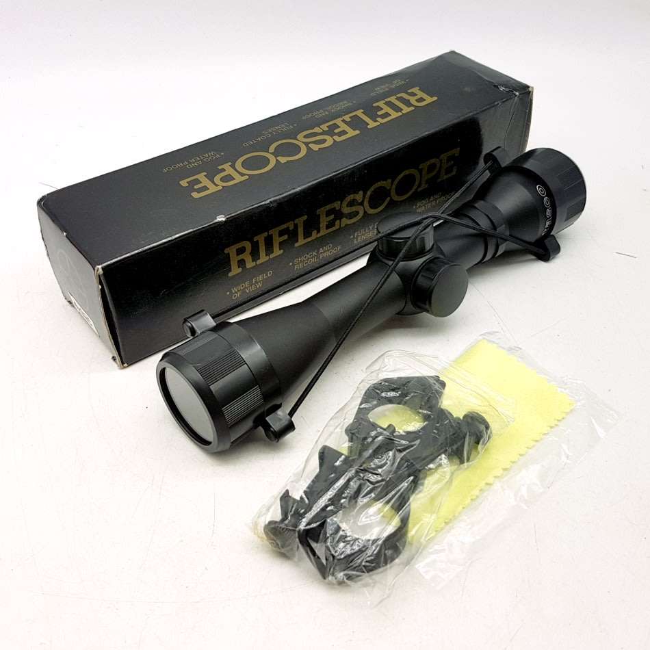 Original Boxed Tasco Hunting Scope and Mounts (As New)