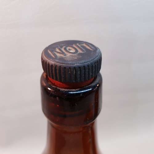 SUPER RARE!!! Original Vintage LION Glass Bottles and Porcelain LION Jug!!!