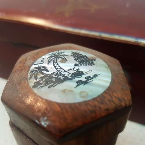 Highly Detailed Oriental Laquered and Inlay Wood Box Combo !!!