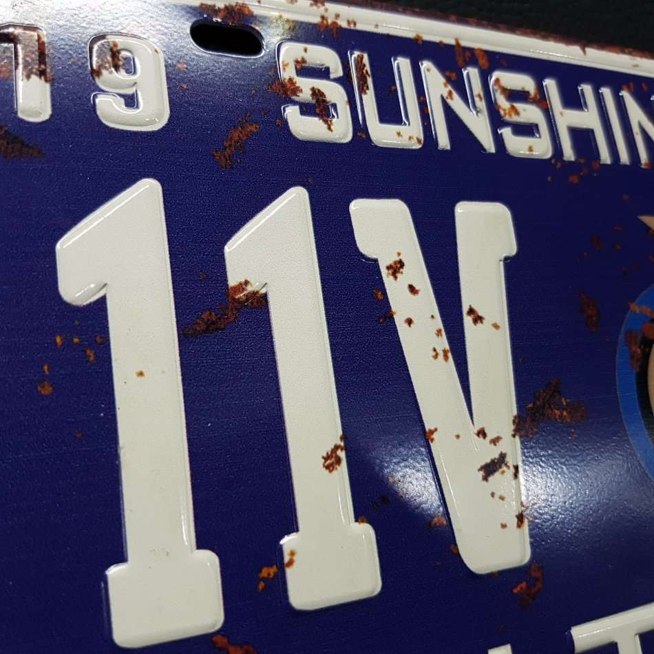 Reproduces Embossed Vintage Look Italy Number Plate!!!