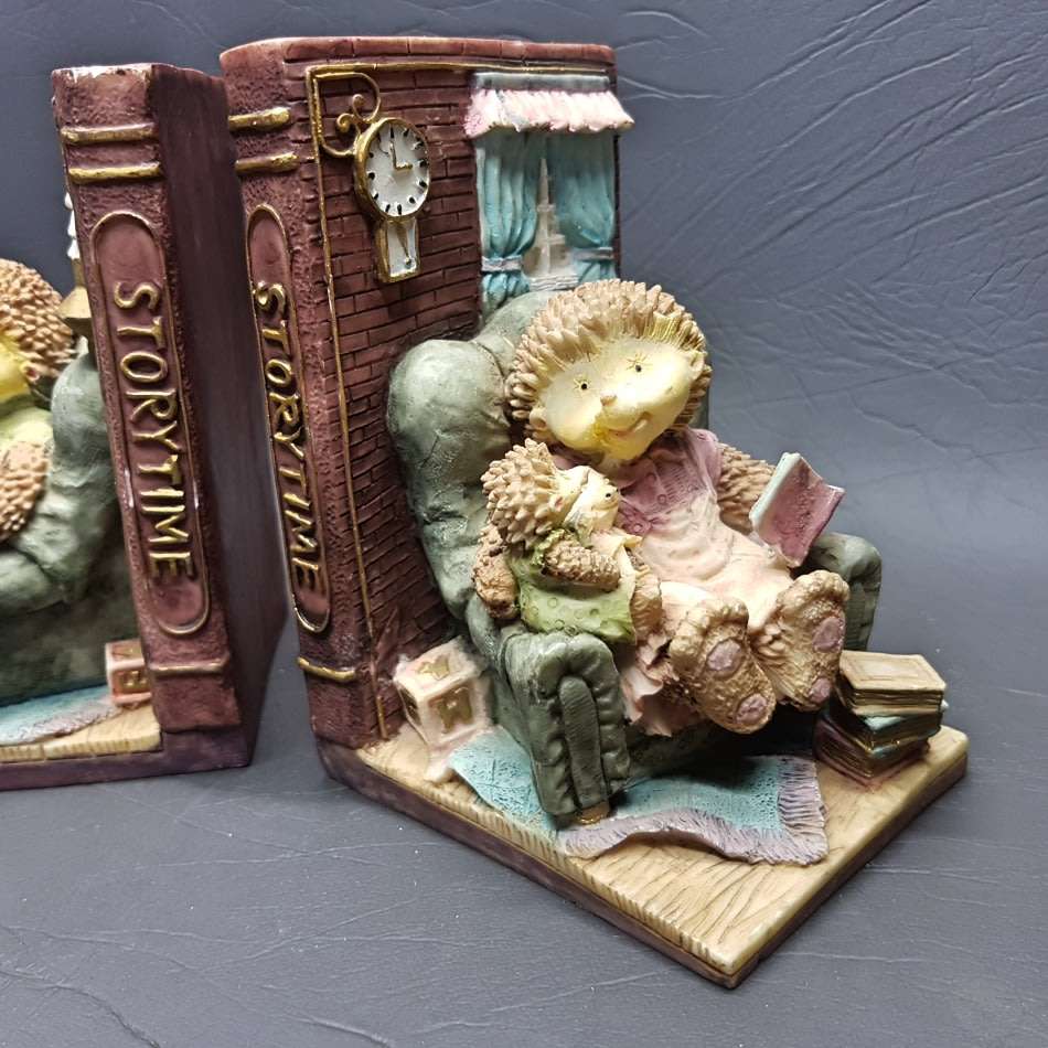 RARE!!! Highly Detailed Porcupine Family Bookends!!!