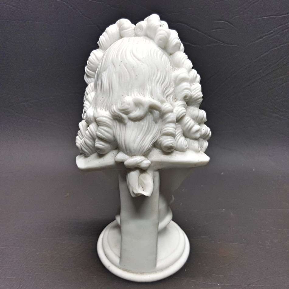 RARE!!! Highly Detailed German White Porcelain "Handel" Bust Paperweight!!! (160mm Tall )