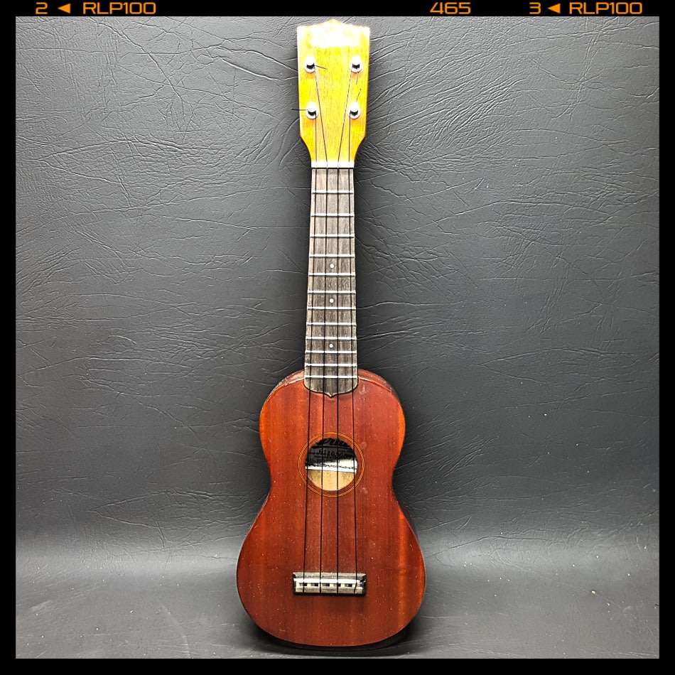 Boxed Original Aria Wood Ukulele (Fantastic Condition)