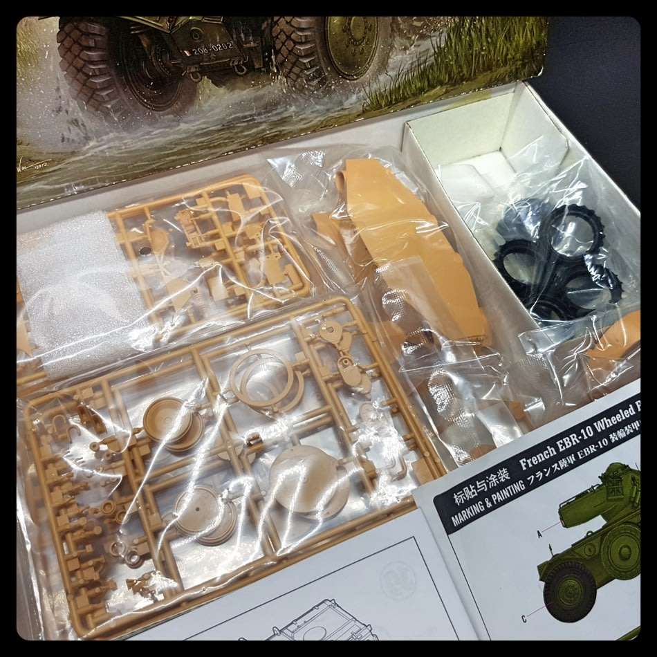 Large 1:35 Scale Hobby Boss French EBR-10 Wheeled Reconnaissance Vehicle (Complete)