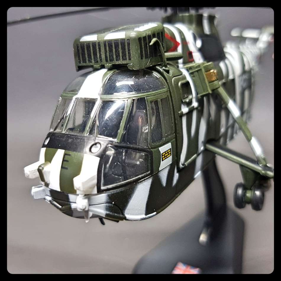 1996 Highly Detailed Die Cast Westland WS-61 Sea King Chopper Scale 1:72