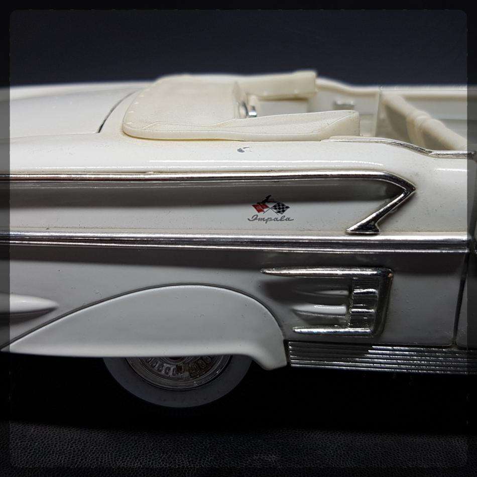 LARGE Scale 1:18 2002 Motor Max Chevrolet Impala Detailed Die Cast Metal Model!!!