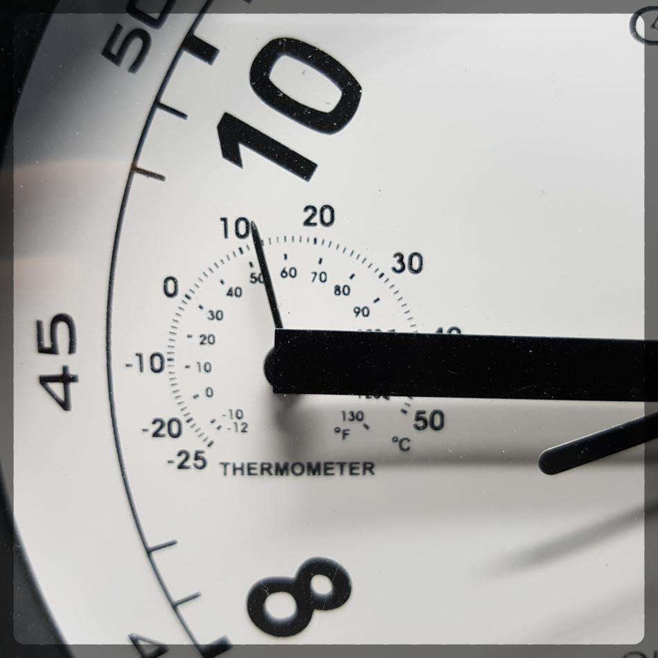 Original Century Wall Clock, Thermometer and Hydrometer Combo!!! (Working)